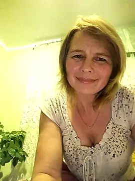 Snapshot of Masha412111 chatting on 11-11-25, 08:20 Masha412111 online show from 11-11-25, 08:20