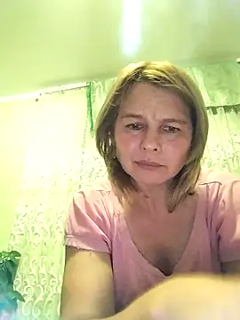 Snapshot of Masha412111 chatting on 11-15-25, 08:38 Masha412111 online show from 11-15-25, 08:38