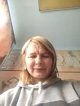 Snapshot of Masha412111 chatting on 11-20-25, 08:14 Masha412111 online show from 11-20-25, 08:14