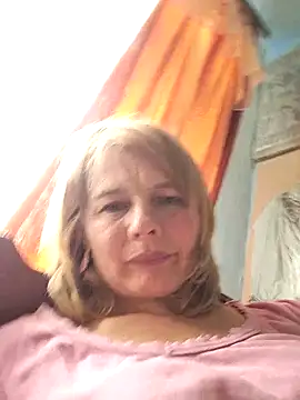 Snapshot of Masha412111 chatting on 11-27-25, 09:55 Masha412111 online show from 11-27-25, 09:55