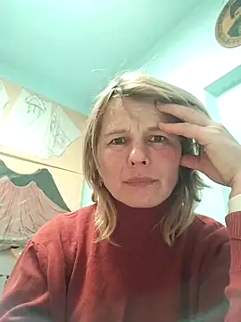 Snapshot of Masha412111 chatting on 12-14-25, 03:50 Masha412111 online show from 12-14-25, 03:50