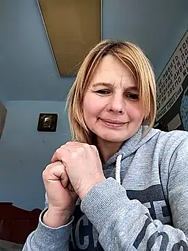 Masha412111 online show from 02-10-26, 10:41