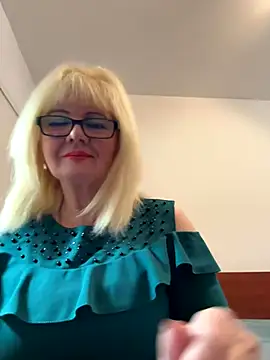 BoloshkaBlonda online show from 10-26-25, 01:06