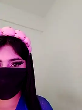 hot inaas online show from 10-31-25, 08:48