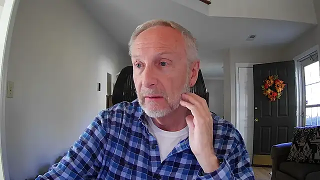 ApolloThrust online show from 10-24-25, 09:22