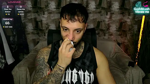 Snapshot of MasculineGuy99 chatting on 01-16-26, 08:35 MasculineGuy99 online show from 01-16-26, 08:35