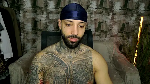 Snapshot of MasculineGuy99 chatting on 02-17-26, 07:16 MasculineGuy99 online show from 02-17-26, 07:16