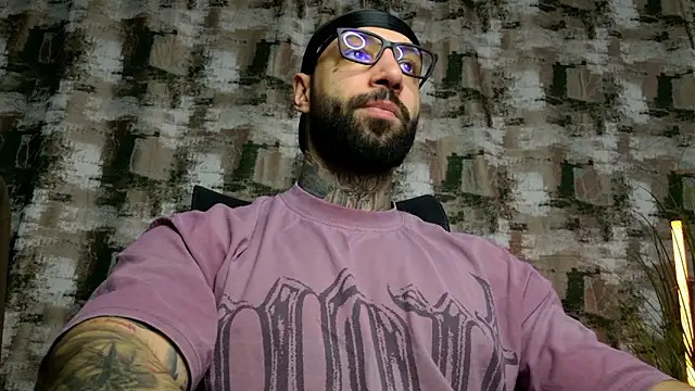 Snapshot of MasculineGuy99 chatting on 02-23-26, 10:01 MasculineGuy99 online show from 02-23-26, 10:01