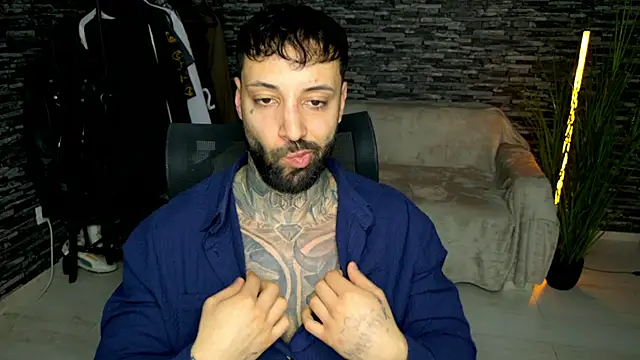 Snapshot of MasculineGuy99 chatting on 03-01-26, 07:05 MasculineGuy99 online show from 03-01-26, 07:05