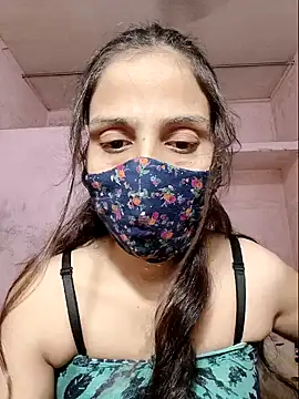 Snapshot of DIVINEDIVAA chatting on 10-04-25, 07:34 DIVINEDIVAA online show from 10-04-25, 07:34