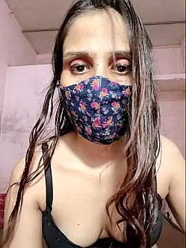 Snapshot of DIVINEDIVAA chatting on 10-08-25, 06:16 DIVINEDIVAA online show from 10-08-25, 06:16