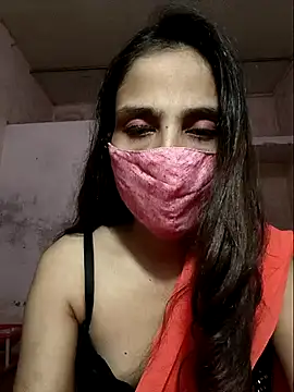 Snapshot of DIVINEDIVAA chatting on 10-22-25, 05:13 DIVINEDIVAA online show from 10-22-25, 05:13