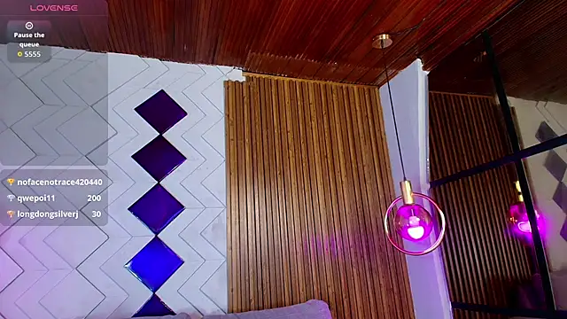 Matti sofia  online show from 10-30-25, 07:47