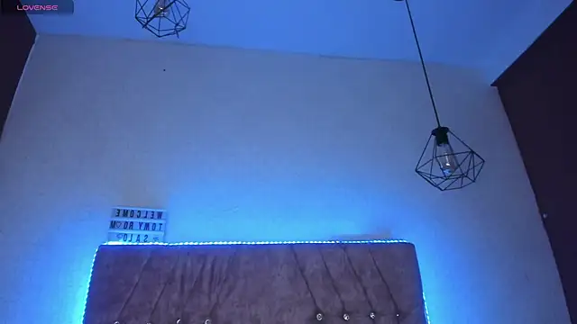 Mia lopez 1 online show from 04-20-26, 10:07