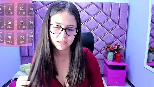 Snapshot of sarah_sweett_ chatting on 04-28-26, 03:17 sarah sweett online show from 04-28-26, 03:17