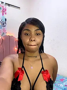 Snapshot of Itanydiorr chatting on 10-05-25, 02:21 Itanydiorr online show from 10-05-25, 02:21