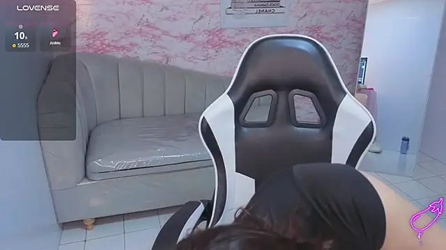 mia foster t online show from 02-27-26, 01:22