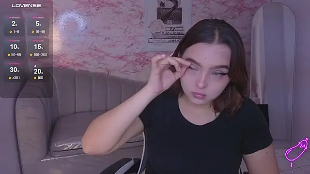 mia foster t online show from 03-02-26, 01:18