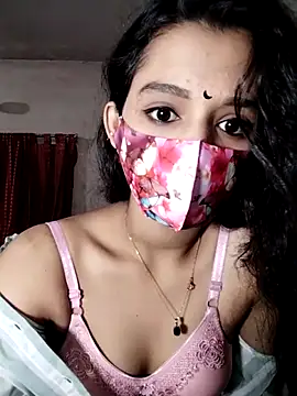 Snapshot of night_queeen7 chatting on 10-05-25, 12:03 night queeen7 online show from 10-05-25, 12:03