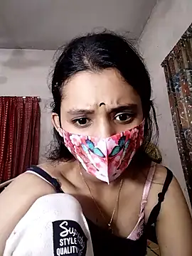 Snapshot of night_queeen7 chatting on 10-07-25, 02:09 night queeen7 online show from 10-07-25, 02:09