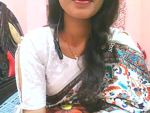 Snapshot of night_queeen7 chatting on 11-14-25, 07:12 night queeen7 online show from 11-14-25, 07:12