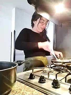 Snapshot of Jules_Angel chatting on 11-20-25, 07:57 Jules Angel online show from 11-20-25, 07:57