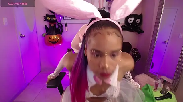 Snapshot of ingrid03_taffur chatting on 10-31-25, 06:31 ingrid03 taffur online show from 10-31-25, 06:31