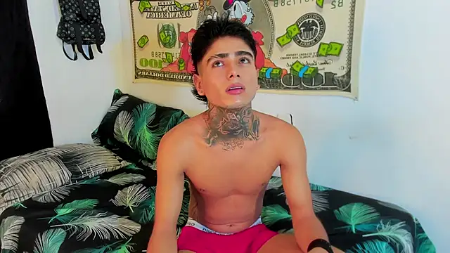 megan lol online show from 04-18-26, 04:33