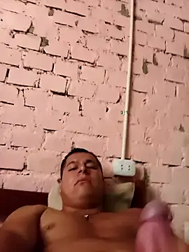 Snapshot of Alex321Flores chatting on 05-24-26, 07:41 Alex321Flores online show from 05-24-26, 07:41