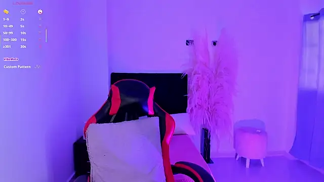 Snapshot of Gemma-ros chatting on 02-17-26, 04:57 Gemma-ros online show from 02-17-26, 04:57