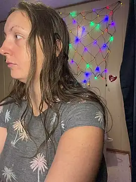 allnaturalmermaid online show from 04-21-26, 04:23