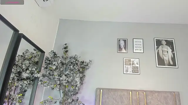 Nahomycarterr online show from 11-03-25, 07:37