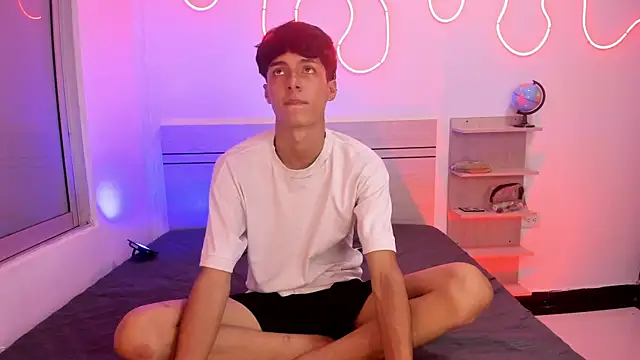 Snapshot of luccas_ferreira chatting on 11-02-25, 07:05 luccas ferreira online show from 11-02-25, 07:05