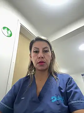 Snapshot of GisellTorres36 chatting on 11-18-25, 05:06 GisellTorres36 online show from 11-18-25, 05:06