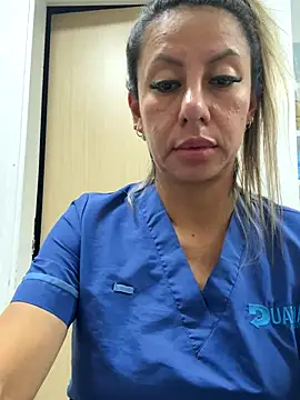 Snapshot of GisellTorres36 chatting on 11-20-25, 05:45 GisellTorres36 online show from 11-20-25, 05:45