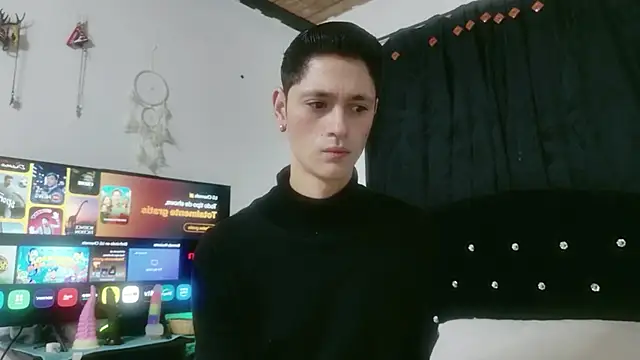 Tyler cat online show from 10-20-25, 11:05