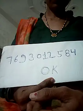 Mona7070 online show from 10-16-25, 02:29