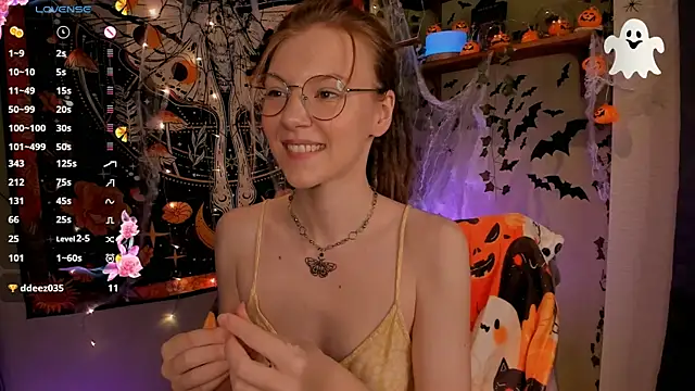 lyra thenymph online show from 11-03-25, 12:13