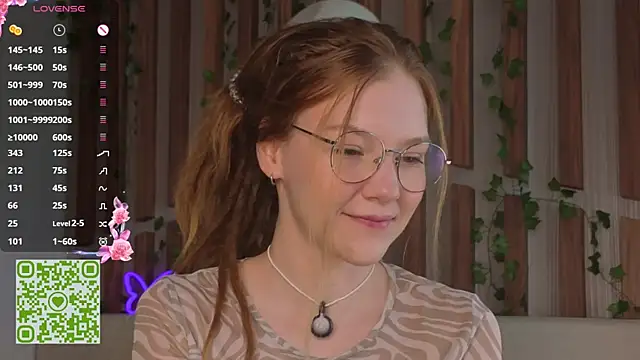 Snapshot of lyra_thenymph chatting on 06-24-26, 12:31 lyra thenymph online show from 06-24-26, 12:31