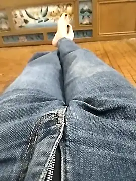 Lili 2love online show from 10-13-25, 12:54