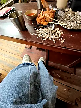 Lili 2love online show from 11-12-25, 01:39