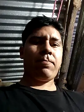 Snapshot of Travieso_loco9 chatting on 04-20-26, 11:06 Travieso loco9 online show from 04-20-26, 11:06