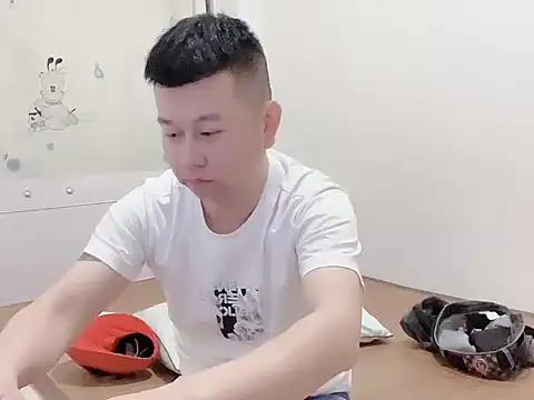 Snapshot of dachui_168 chatting on 10-29-25, 02:19 dachui 168 online show from 10-29-25, 02:19