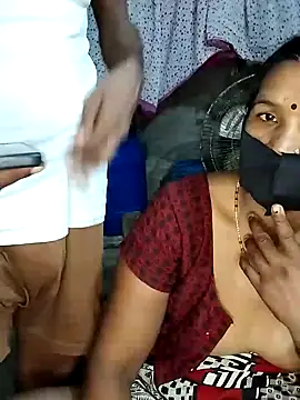 Snapshot of Rani_089 chatting on 10-09-25, 03:59 Rani 089 online show from 10-09-25, 03:59