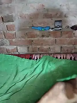 Snapshot of Rani_089 chatting on 10-16-25, 08:32 Rani 089 online show from 10-16-25, 08:32