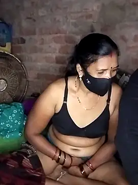 Snapshot of Rani_089 chatting on 11-08-25, 04:56 Rani 089 online show from 11-08-25, 04:56