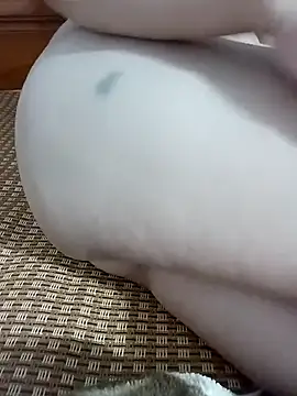 tulip-bae online show from 11-19-25, 07:08