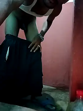 Snapshot of EmotionalOpenair55 chatting on 10-06-25, 09:40 EmotionalOpenair55 online show from 10-06-25, 09:40