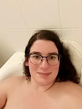 Snapshot of Deesse_Inanna chatting on 01-06-26, 08:01 Deesse Inanna online show from 01-06-26, 08:01