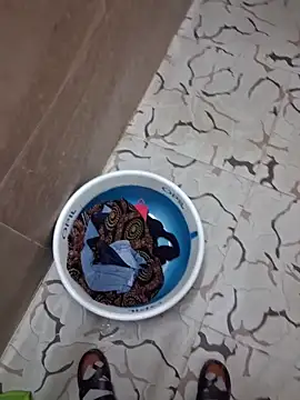 Snapshot of UsurpedThaw chatting on 11-21-25, 07:12 UsurpedThaw online show from 11-21-25, 07:12